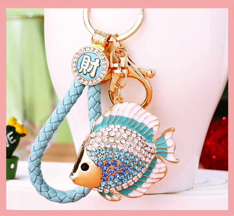 49g Weight Lobster Trigger Clasp Closure Clasp Closure Type Rhinestones Inlay Material Keychain Classification 1 Piece Quantity Daily Occasion Zinc alloy Material Fish Pattern Unisex Gender Plating, Diamond Design Cute Style 1 Piece Cute Fish Zinc Alloy Plating Diamond Rhinestones Unisex Lobster Trigger Clasp Closure Keychain 11
