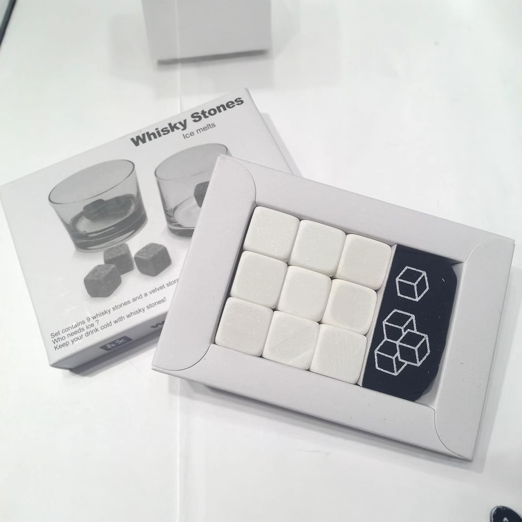 白色 威士忌冰石头 冰酒石 冰爽石彩盒装 whisky stones
