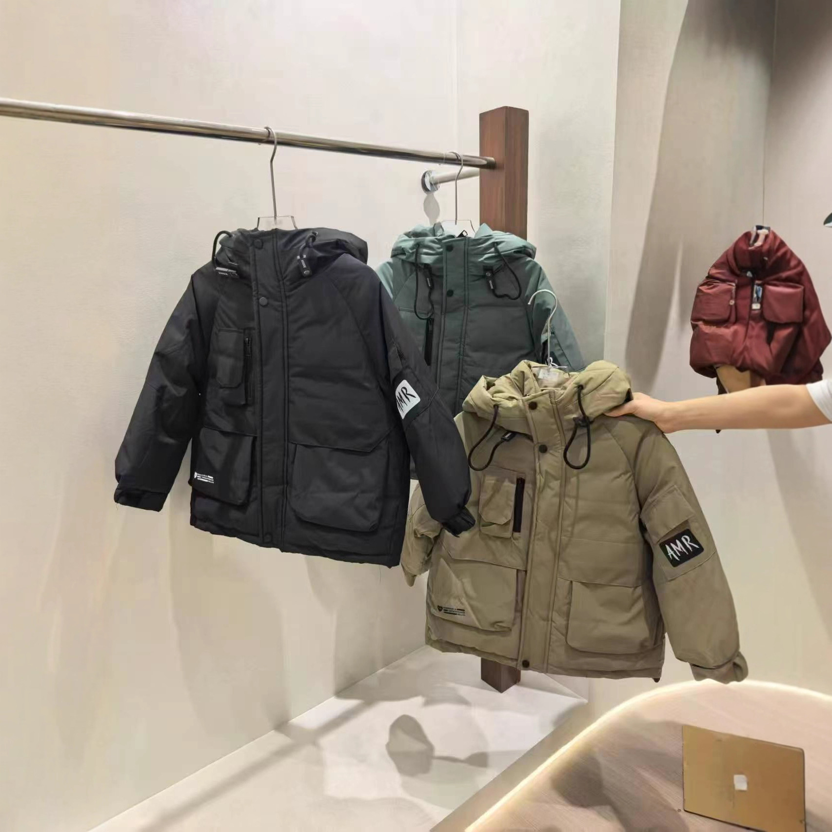 2025 Winter Boys and Girls New Version Soft and Comfortable Simple down Jacket