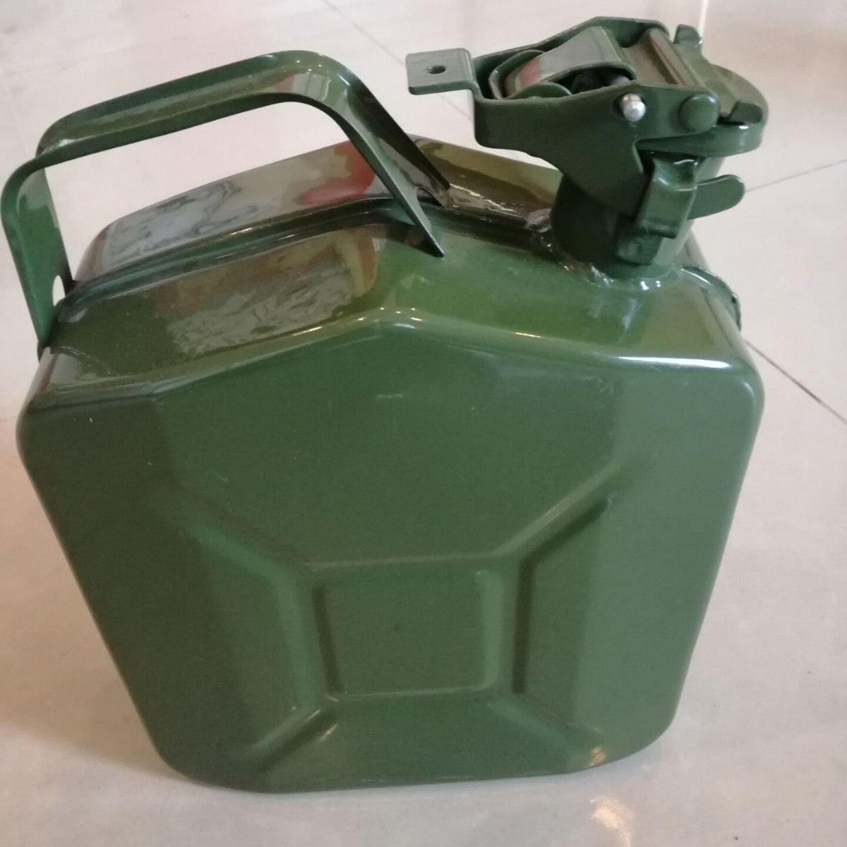 0.6mm 5L 美式汽油桶