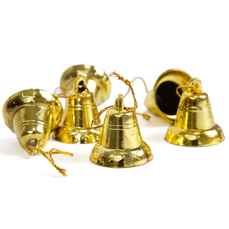 New 3cm Christmas opening Bell pendant Christmas home decoration plastic gold bell Christmas tree DIY hanging ornament New 3cm Christmas opening Bell pendant Christmas home decoration plastic gold bell Christmas tree DIY hanging ornament