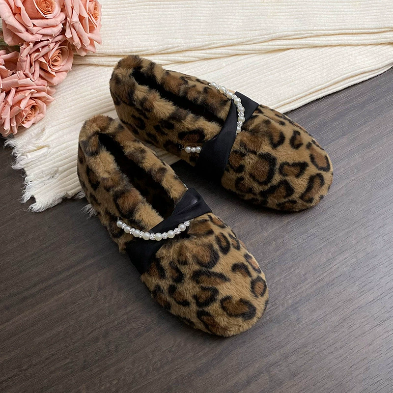 Женские зимние флисовые туфли с леопардовым принтом, на меху, без застежек, из хлопка, большие размеры 41-43, новинка 2025 года