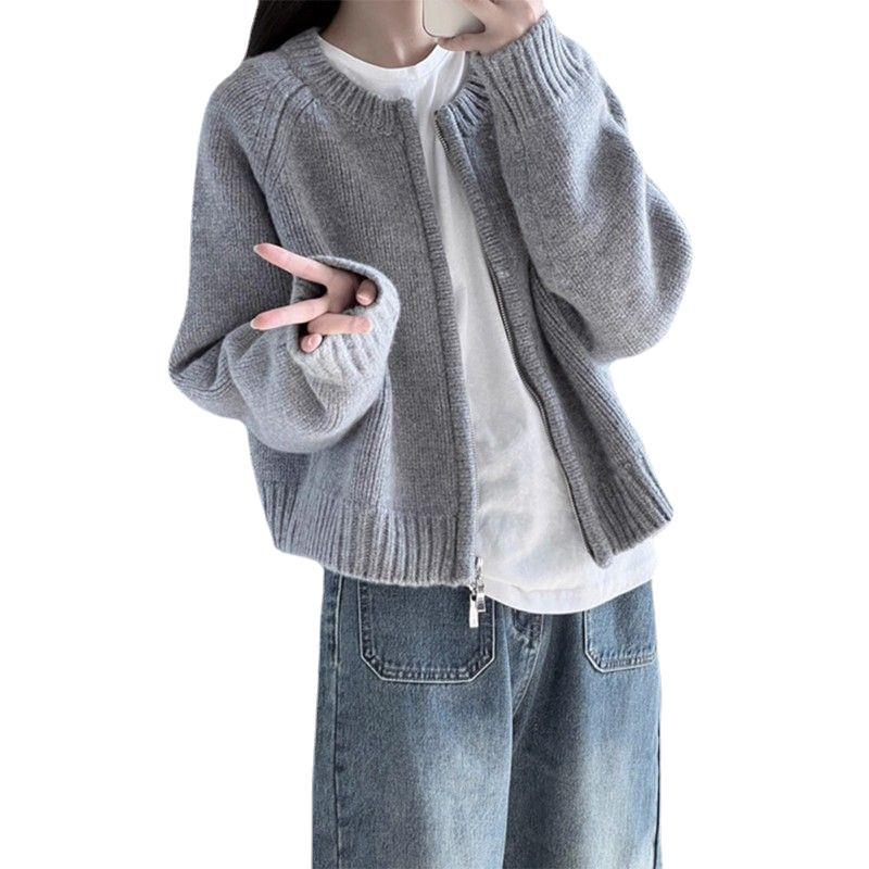 Grey short coat women's autumn and winter 2023 new loose zipper sweater cardigan long sleeve knitted top