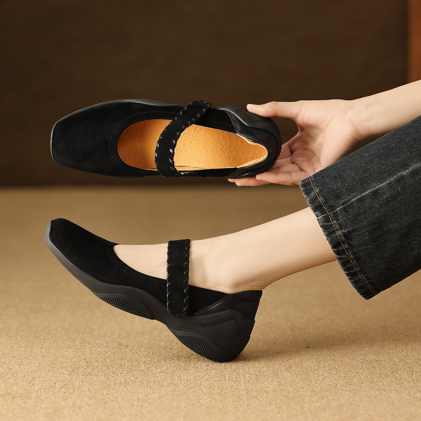 Giày Mary Jane nữ quai ngang khóa T, gót thấp 4 cm, da cừu mềm — đen