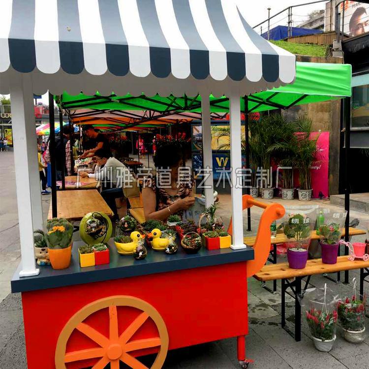 酒店大堂装饰楼盘摆件花车道具美食节餐车 糖果马车糕点车定制