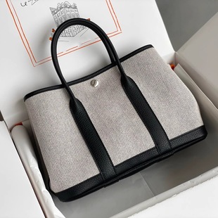 2025�¿�Ϟ�����@���������^��ţƤ��؈ɫ30��������ͨ��Ů��