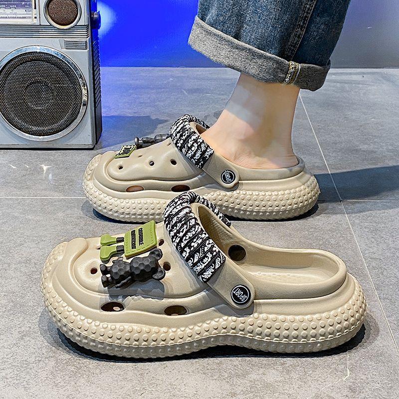 Croc Shoes Men's Summer Trendyy Outer Wear Non-Slip Sports Toe-Toe Slippers Driving Two-Wear Beach Sandals 2025 New Style