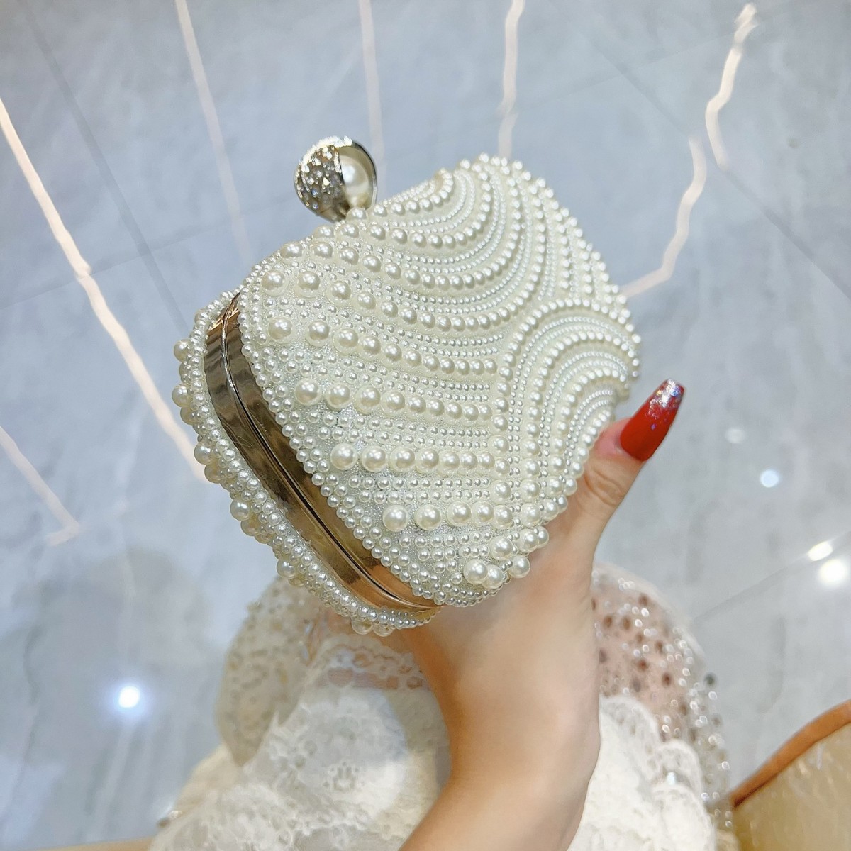 Elegante borsa da sera con perle da donna per feste e eventi_voghion.com