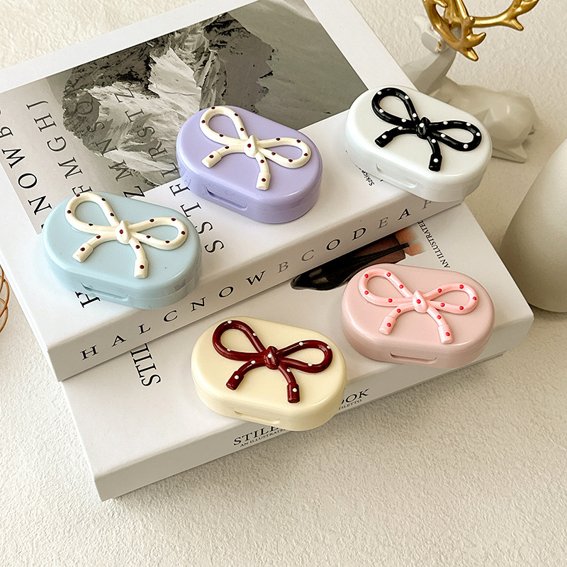 DIY Contact Lens Case, Simple and Portable Companion Box, Care Box, Compact Bow Contact Lens Box 13D
