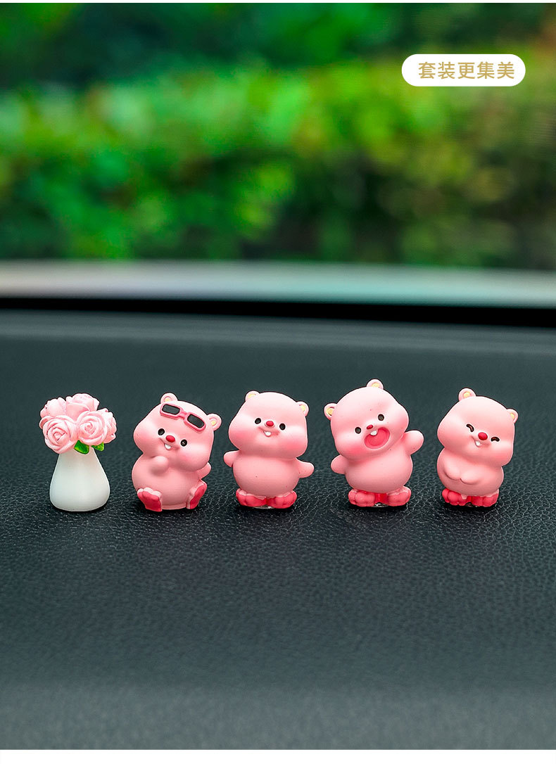 Cute Mini Beaver Car Center Console Screen Healing Decoration Car Interior Decoration Ornaments Car Ornaments