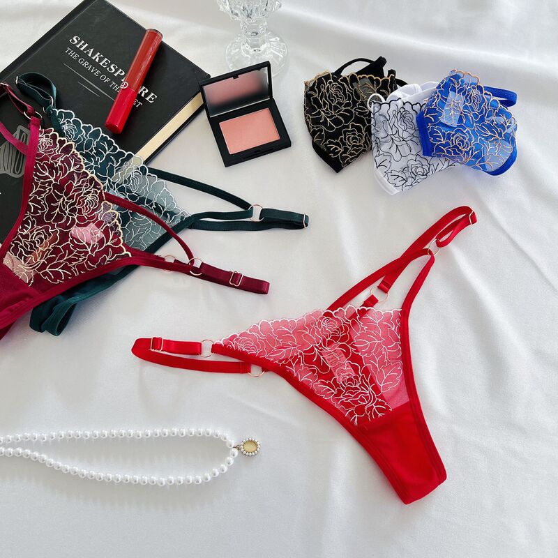 European and American Sexy Embroidered Women's Panties, Sexy and Alluring Thin Strap Thongs, Women's Erotic Temptation European and American Sexy Embroidered Women's Panties, Sexy and Alluring Thin Strap Thongs, Women's Erotic Temptation