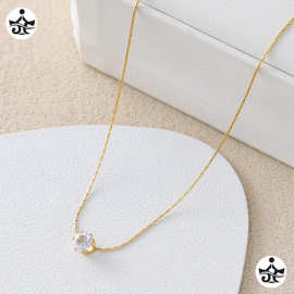 新款钛钢不掉色项链女轻奢小众设计锁骨链ins高级感时尚百搭饰品