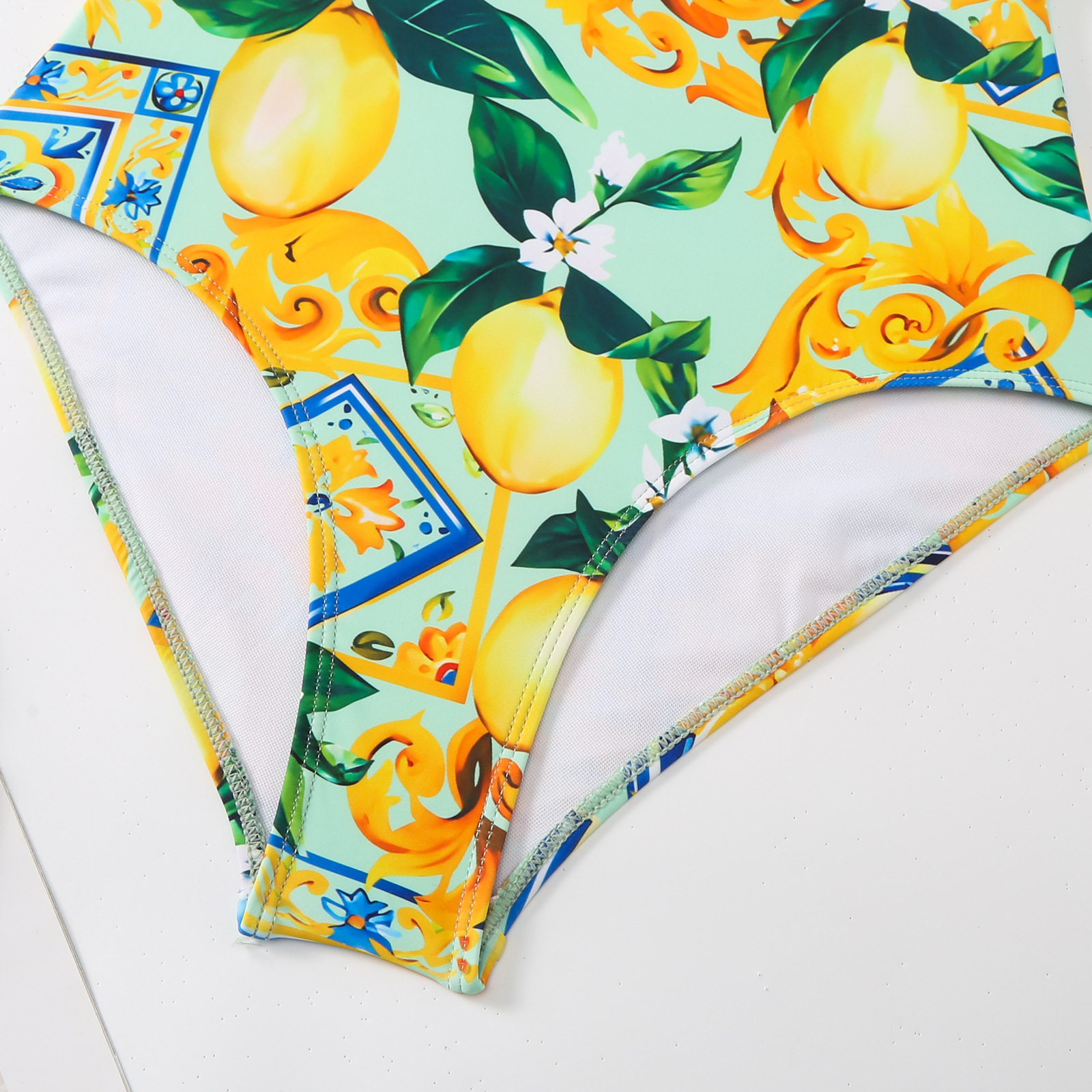 Elegant Style Women's Elegant Ditsy Floral 2 Pieces Set One Piece Swimwear