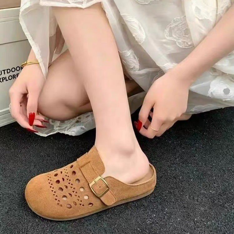 Baotou sandalias para mujeres 2026 verano nuevo agujero de vestir zapatos agujero medio hueco Bourken retro zapatillas casuales perezosas