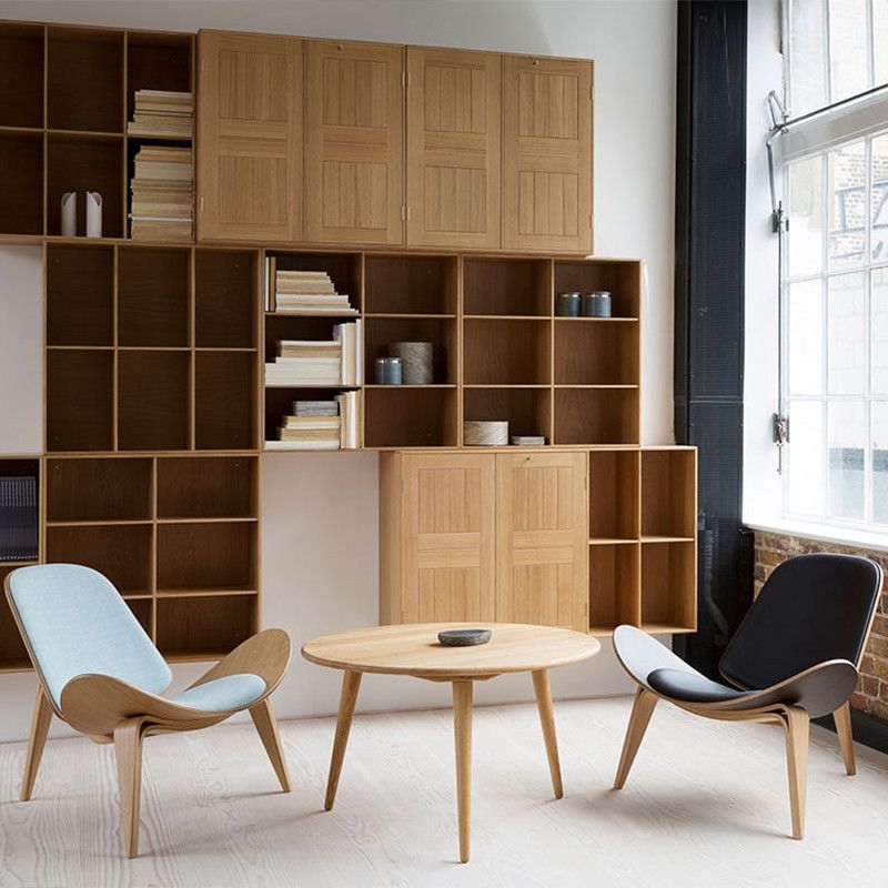 Silla nórdica moderna con respaldo para sala de estar y balcón