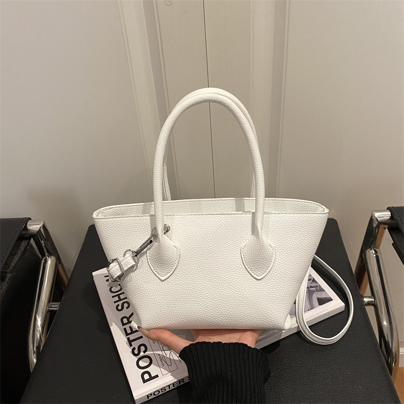 Versatile Women's Shoulder And Crossbody Bucket Bag For Commuter_voghion.com