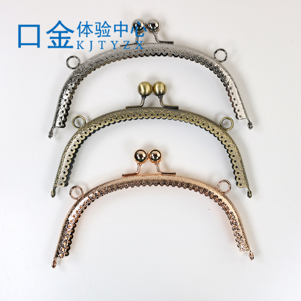 16.5CM arco en relieve encaje boquilla de oro DIY bolsa de oro común bronce, oro ligero