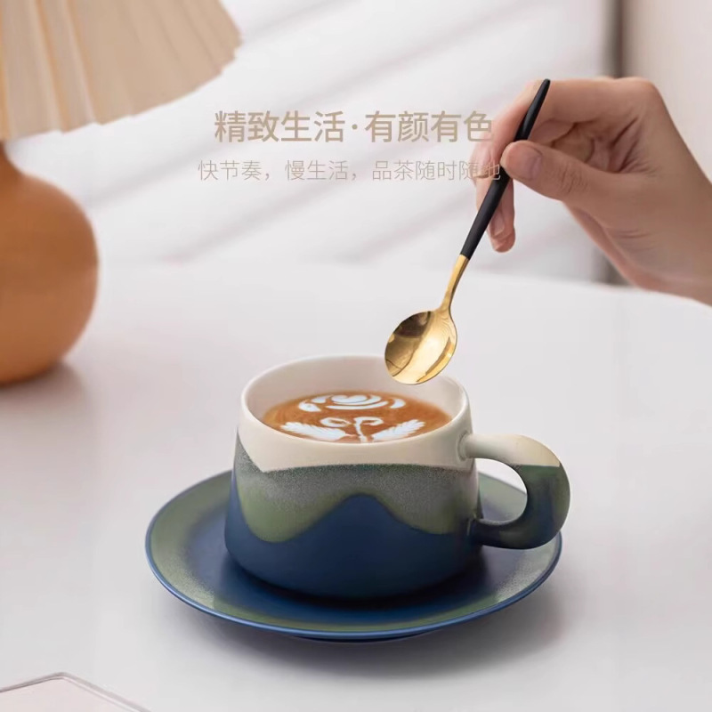 グラデーションコーヒーカップとソーサーセットセラミックマグ蓋付きホームオフィスアフタヌーンティーカップカップルギフトロゴ|undefined