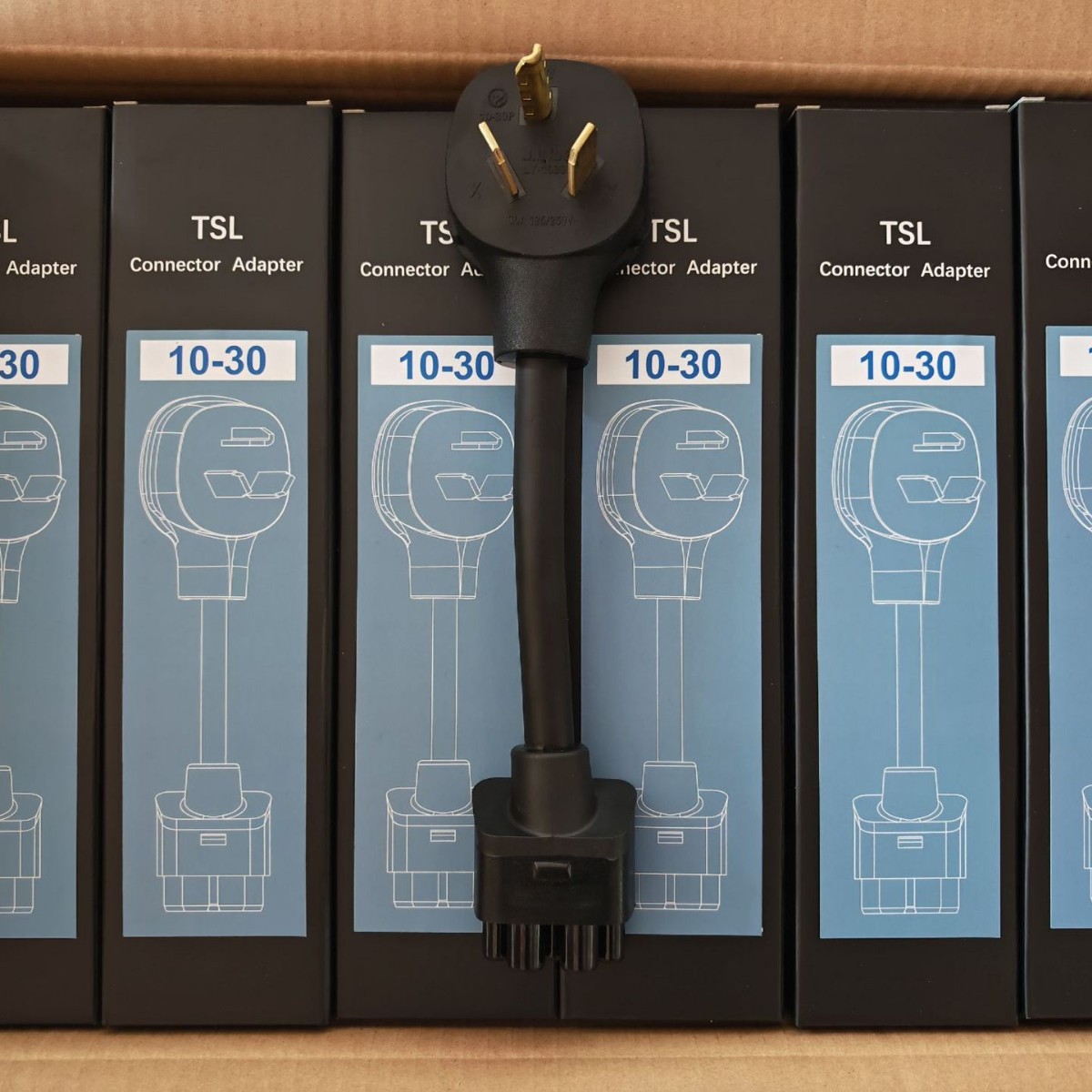 供应特斯拉转换插头转接头10-30P10-50P6-30P6-50P