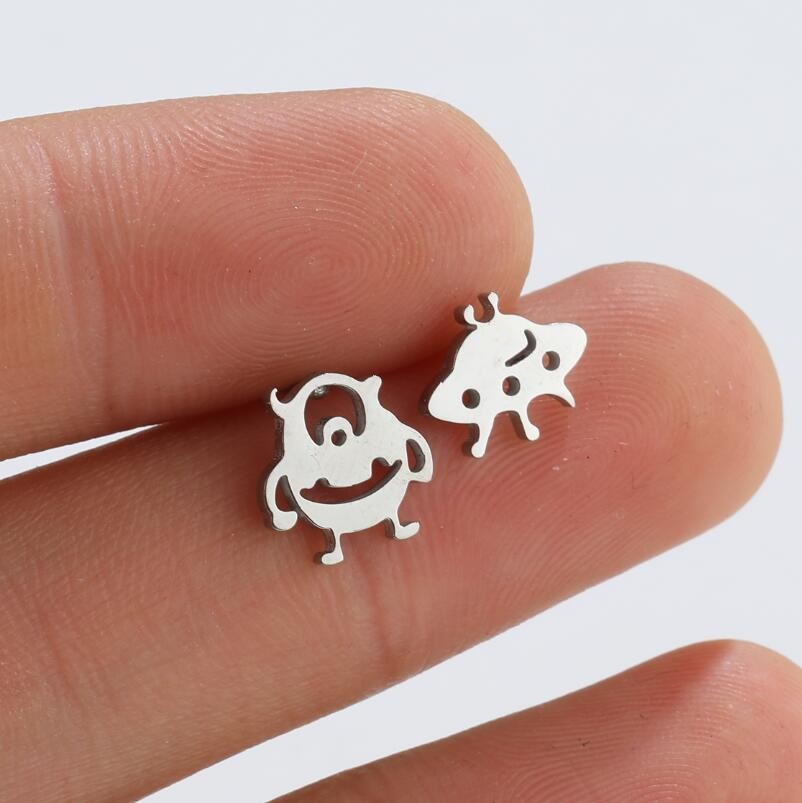 Funny Alien Titanium Steel Asymmetrical Ear Studs 1 Pair