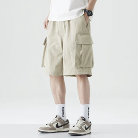 男式牛仔裤;男式休闲裤;男式T恤