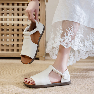 Genuine Leather Mom's Shoes Sandals Soft Surface Soft Sole Comfortable and Versatile Middle-Aged Women's Shoes Summer Open-Toe Sandals Velcro Sandals