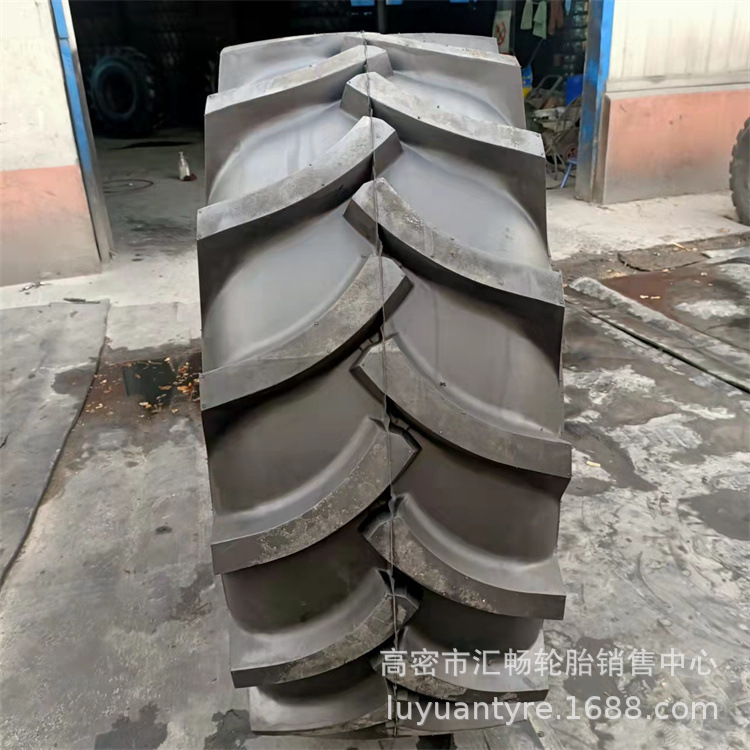 天津天力  23.1-26 人字花纹 工程轮胎 林业轮胎