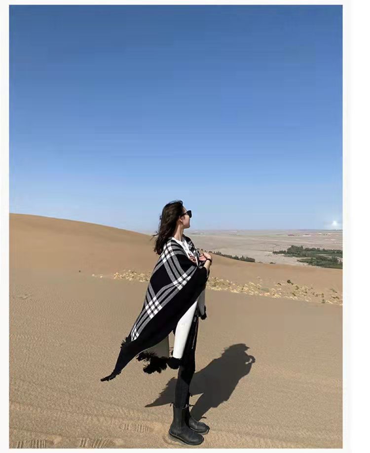 新款格子披肩毛衣女 韩版大码流苏针织外套跨境百搭两面穿斗篷潮