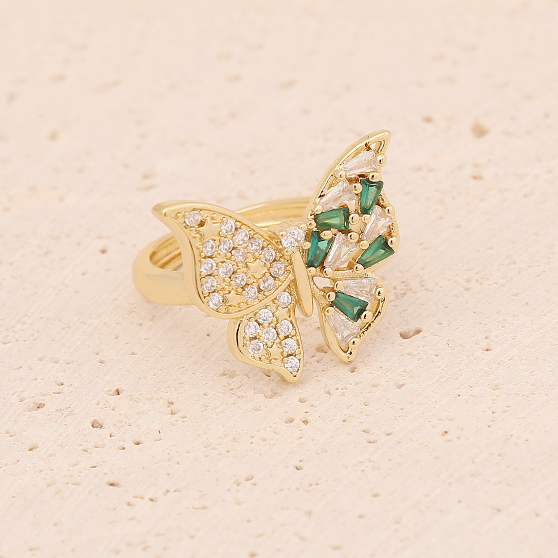 Jewelry Heart Shaped Copper Ring Set Serpentine Zircon Female Butterfly Bracelet display picture 5
