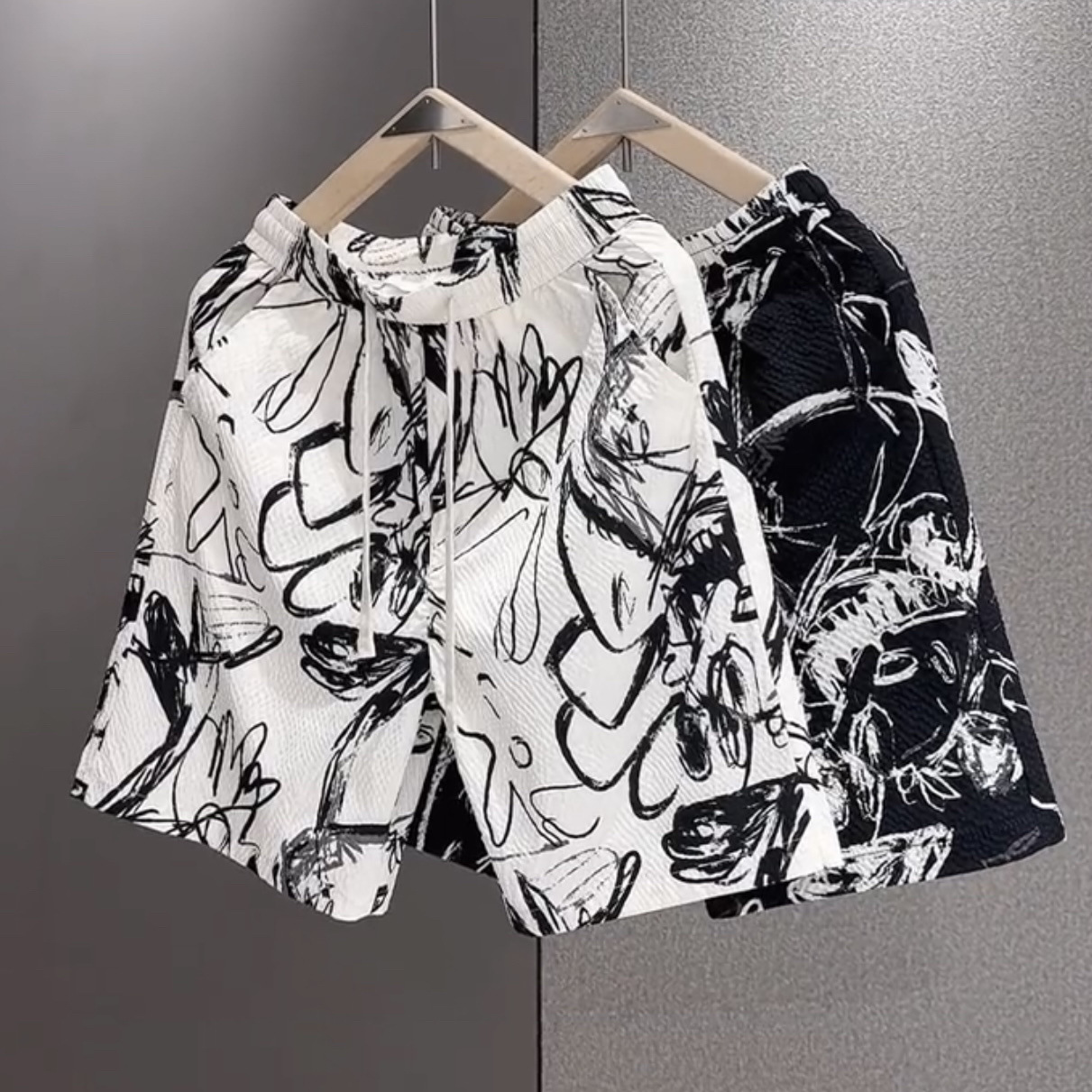 Men's Casual Summer Shorts Fashion Print Relaxed Fit Straight Leg 5 Pocket Design_viptrois.com