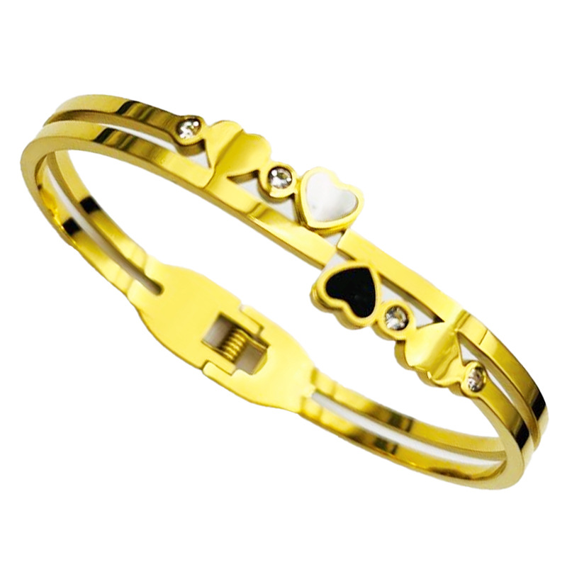 1 Piece Quantity Daily Occasion Stainless Steel Material Simple Style Heart Shape Stainless Steel Plating 18k Gold Plated Bangle