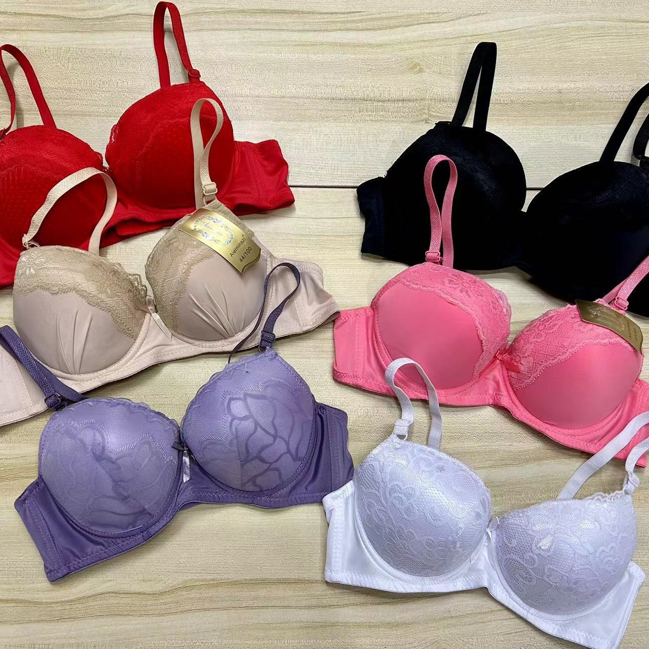 Mixto de marcas europeas y estadounidenses del sudeste asiático, ropa interior de damas con anillo de acero, encaje liso, sujetadores mixtos lotes image 6