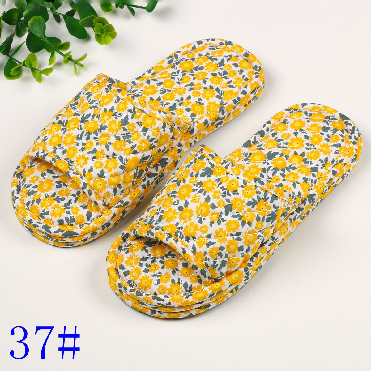 삼겹 꽃무늬 원단 여성용 37