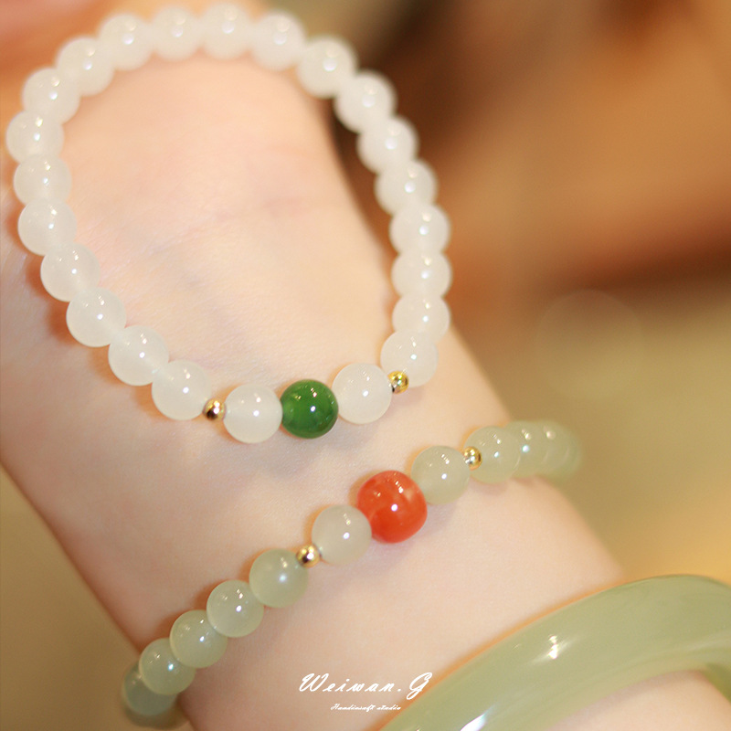 搭配王和田鈺手串女羊脂白晴水綠圓珠簡約高級感輕奢手鍊女禮物女