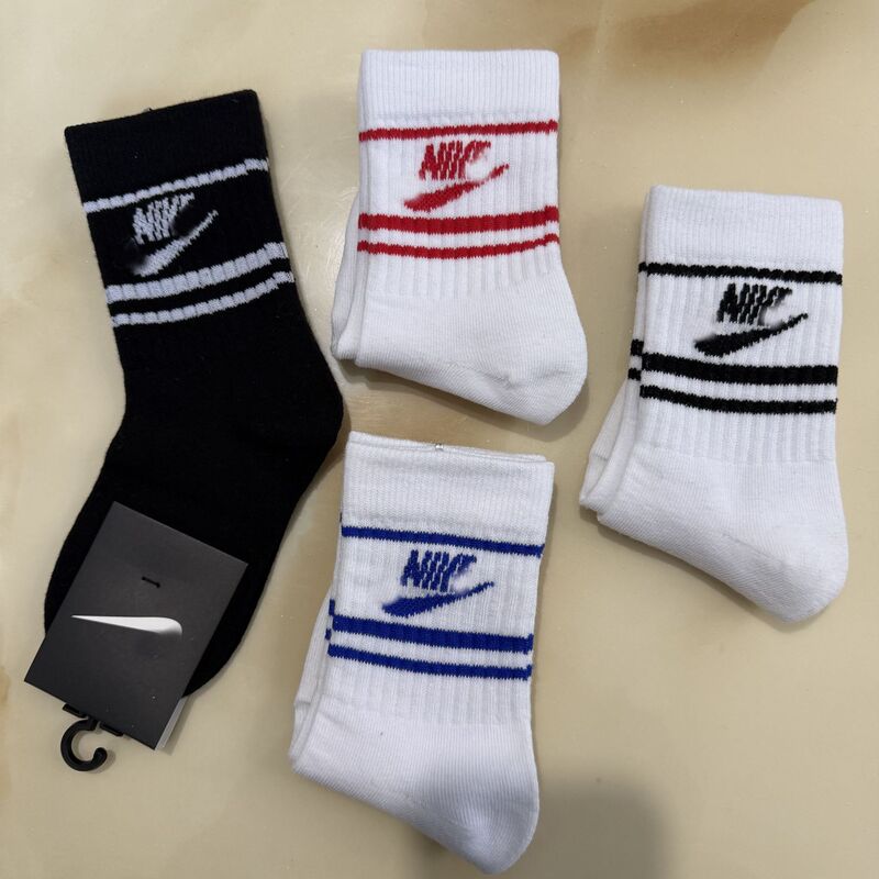 Children's Long Tube Socks, Black, White, Gray, Suitable for Ages 1-12, Boys and Girls, Cotton Socks, Breathable, with Checkered Pattern, Genuine Product