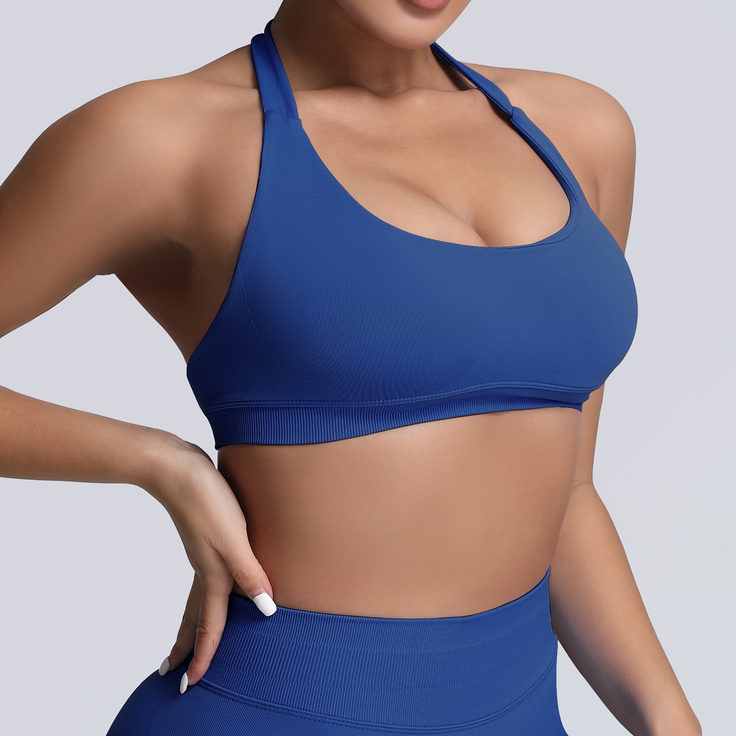 Europa y los Estados Unidos cuello colgante belleza de espalda ropa interior deportiva alta elástica matte nylon de espalda abierta gran chaqueta de yoga sujetador mujer