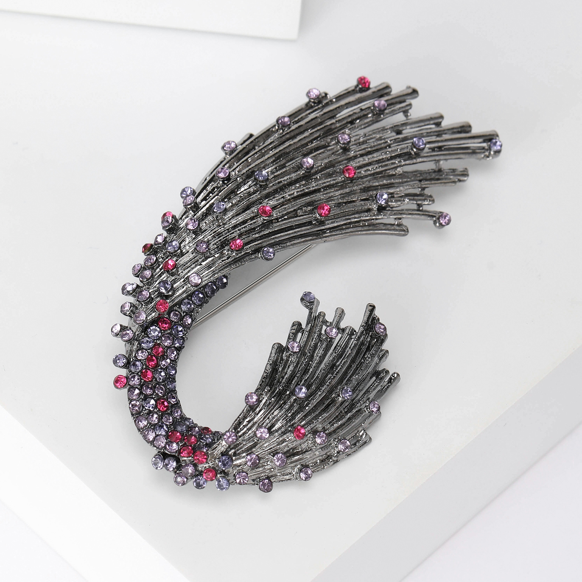 Exquisite Retro Metall Strass Welle Brosche Für Damen Schal Mantel_voghion.com