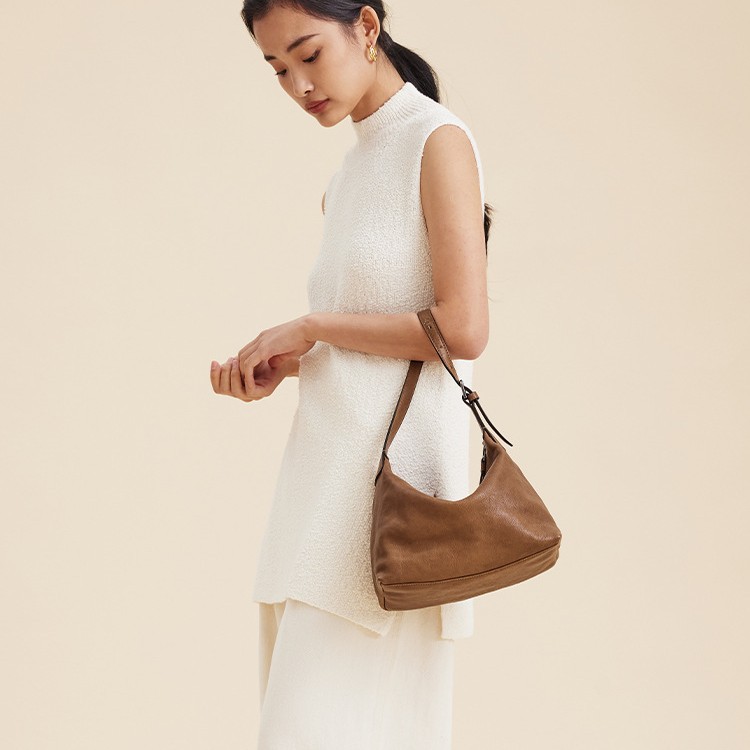QiuZhen Vegetable-Tanned Cowhide Classic Hobo Bag - Versatile Casual Shoulder & Crossbody Commuter Dumpling Bag For Women - Thumbnail 4