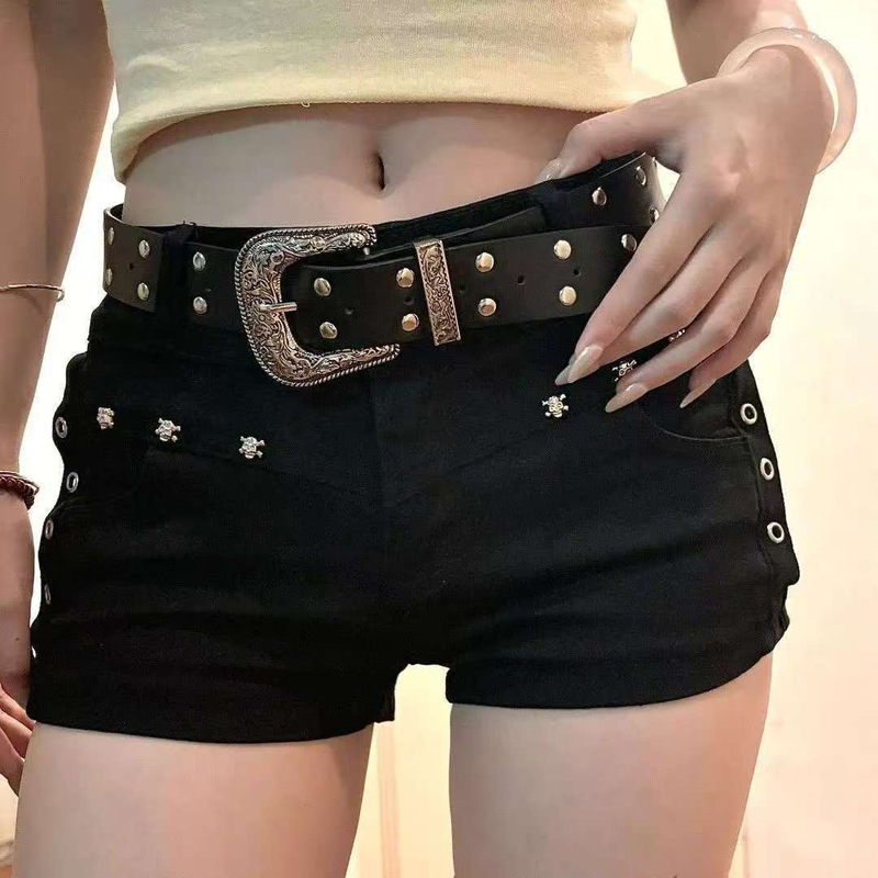 American Hot Girl Sexy Ins Black Hip-Covering Hot Pants Summer Versatile Slimming Look Elastic A-Line Rivet Denim Shorts