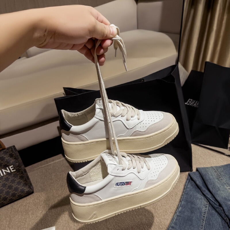 AUTRY Thick-soled Men's and Women's Casual Board Shoes Ins Fashionable All-match Trendy Women's Shoes Lace-up Sports Style White Shoes AUTRY Thick-soled Men's and Women's Casual Board Shoes Ins Fashionable All-match Trendy Women's Shoes Lace-up Sports Style White Shoes