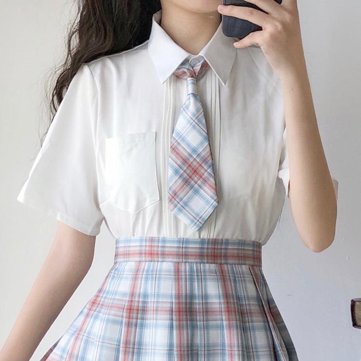 Camisas básicas originales blancas mangas cortas mangas largas cuello agudo cuello redondo JK camisa uniforme 6257