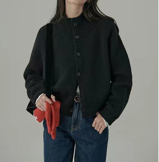饭馆氛围感秋冬多巴胺软糯造型宽松毛衣开衫女慵懒新款通勤风|undefined