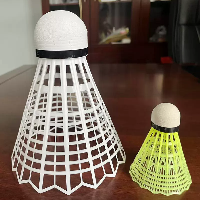 厂家供应大号羽毛球头娱乐用球装饰用球大羽毛球拍用球老年球