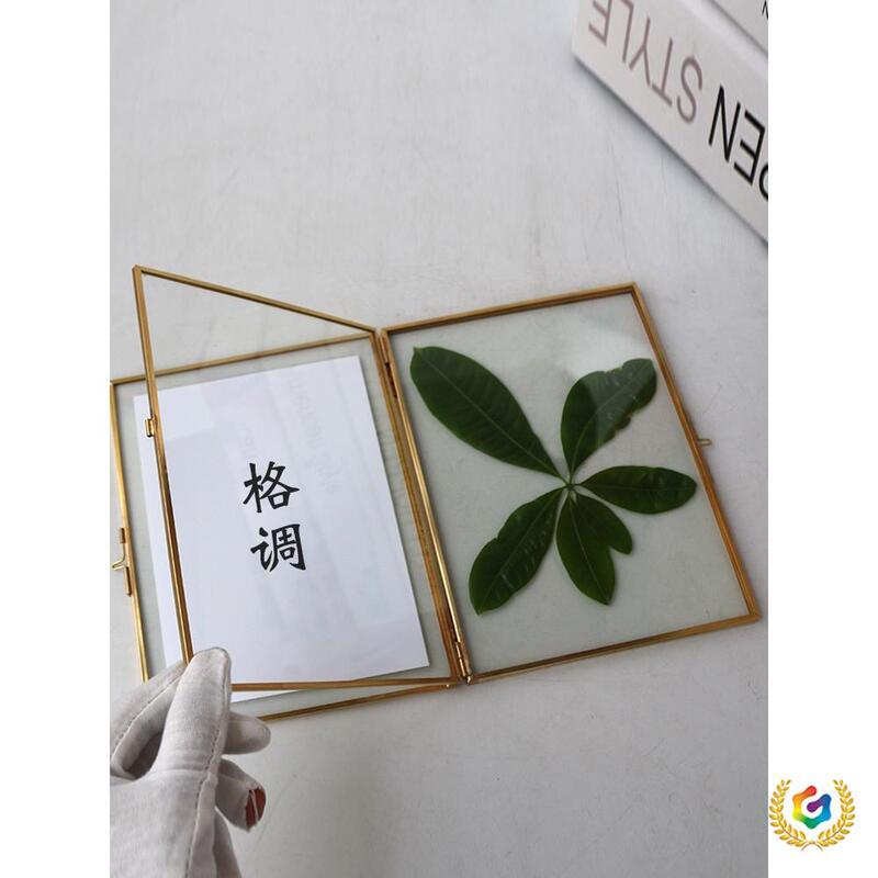 Timeless Photo Frame Nordic Retro Brass Folding Glass Photo Frame DIY Plant Specimen Holder Desktop Decoration Ornament
