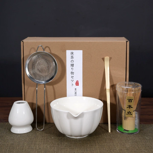 White matcha, tea cup, set, box