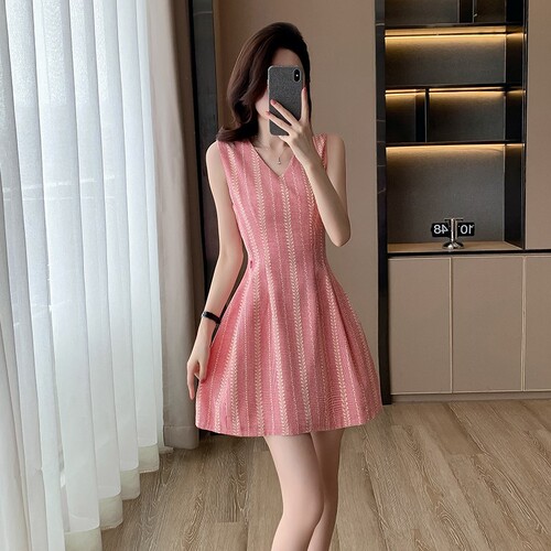 Mini Sleeveless Backless Dress for Kids Summer 2025 Tea Party French Pear Shape Body Shaping Short Skirt