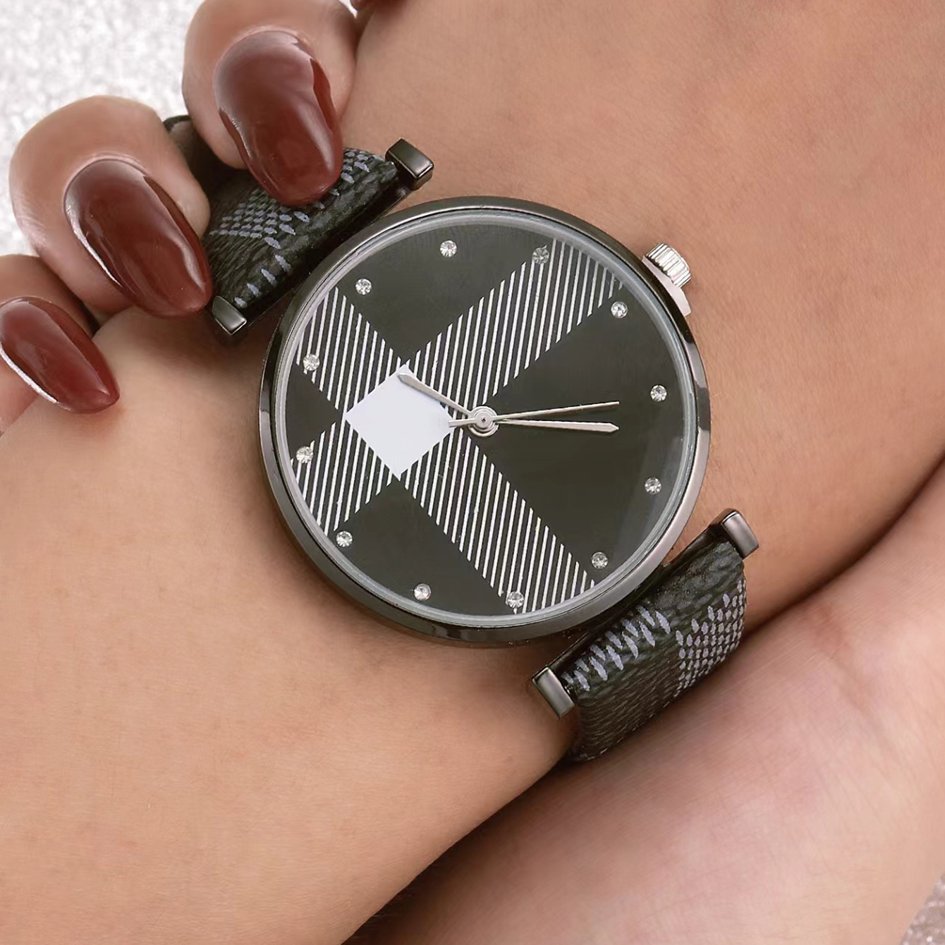 3-pack 2024 Ny modeklocka Damklocka Damklocka Studentklocka Koreansk stil Vardagsklocka_voghion.com