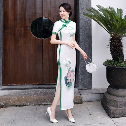 Old Shanghai lotus Chinese dress  cheongsamyoung etiquette qipao for women cheongsam in catwalk costumes