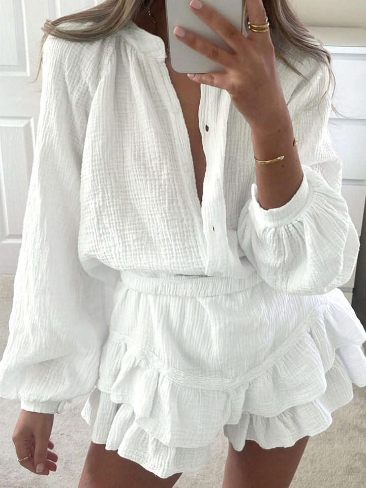 Bộ áo sơ mi dài tay tay phồng và quần short xếp ly phối bèo nhún — Màu trắng chi tiết 15