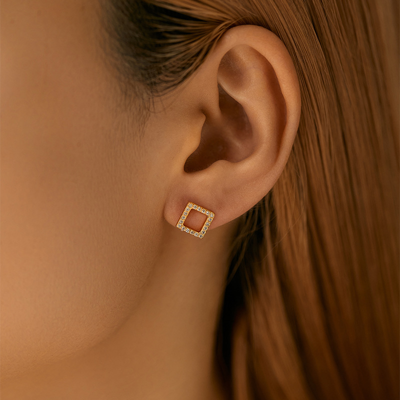 18K Gold Plated Plating Material 1 Pair Simple Style Geometric Inlay Copper Zircon 18K Gold Plated Ear Studs